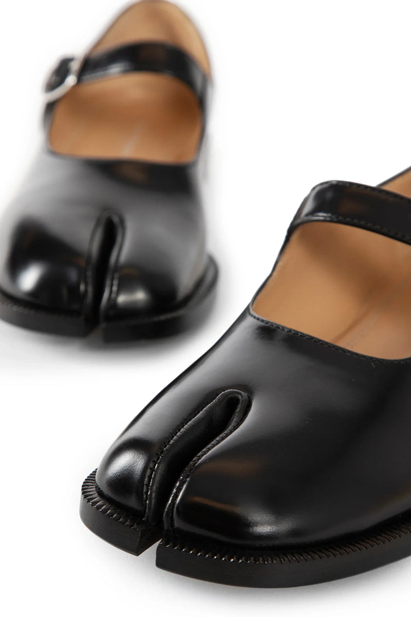 MAISON MARGIELA Tabi Mary-Jane Shoes woman