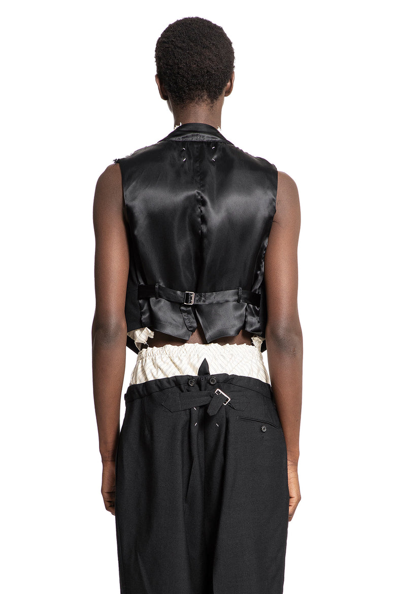 MAISON MARGIELA MAN BLACK&WHITE VESTS