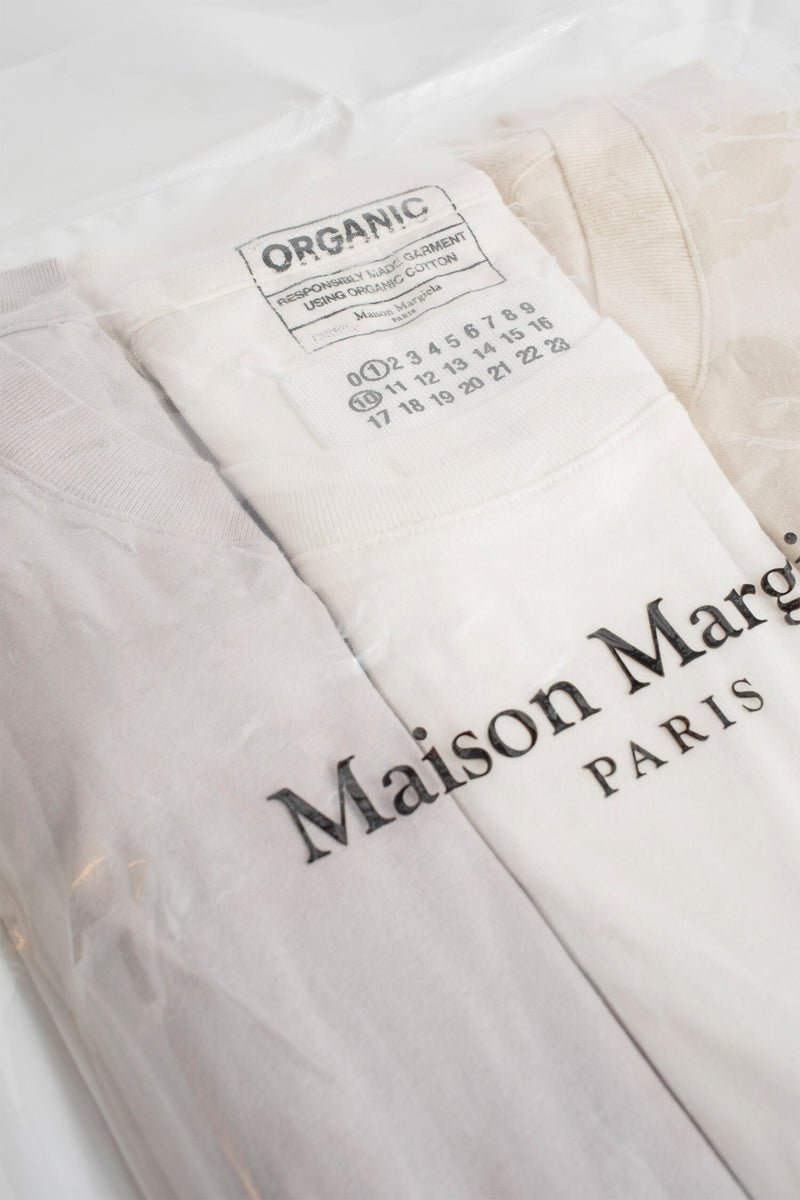 MAISON MARGIELA MAN BEIGE T-SHIRTS