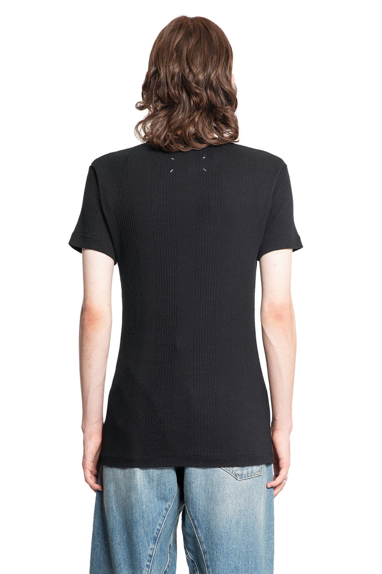 MAISON MARGIELA MAN BLACK T-SHIRTS & TANK TOPS