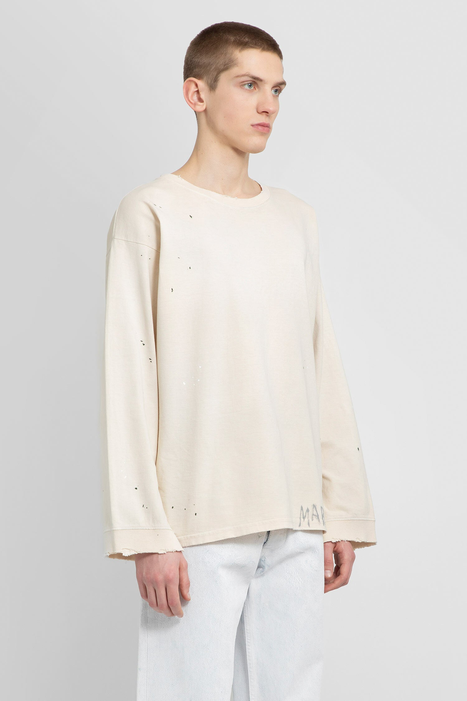 MAISON MARGIELA MAN BEIGE T-SHIRTS & TANK TOPS