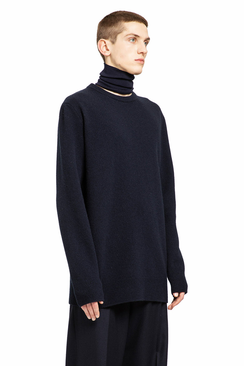 MAISON MARGIELA MAN BLUE KNITWEAR