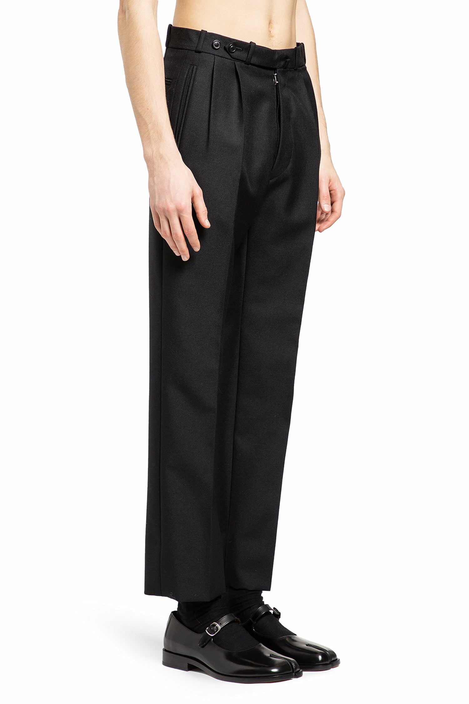 MAISON MARGIELA MAN BLACK TROUSERS