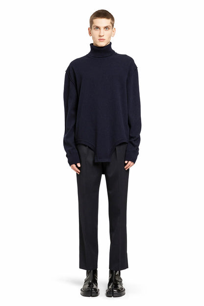 MAISON MARGIELA MAN BLUE KNITWEAR