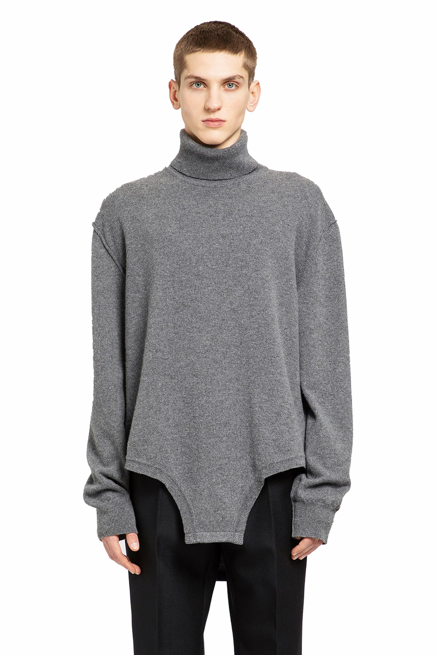 MAISON MARGIELA MAN GREY KNITWEAR