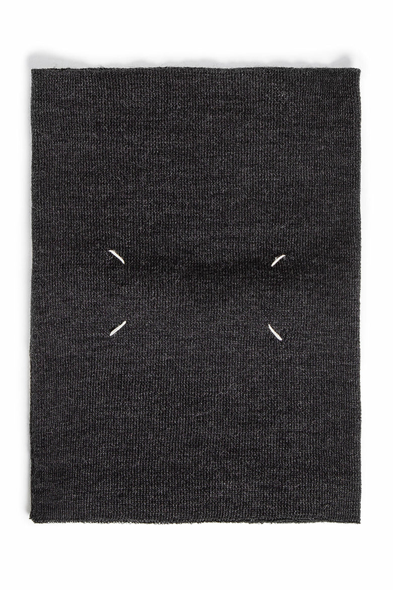 MAISON MARGIELA WOMAN GREY SCARVES