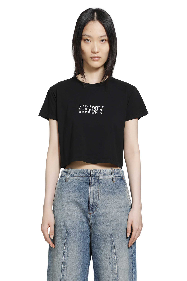 
              MM6 MAISON MARGIELA Signature Numeric Cropped T-Shirt woman
            
