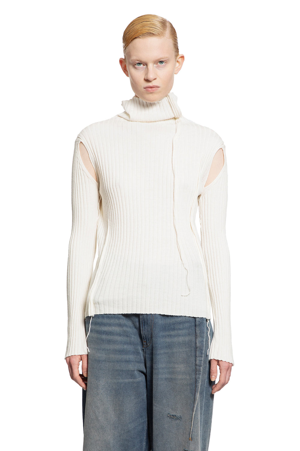 MM6 MAISON MARGIELA WOMAN OFF-WHITE KNITWEAR