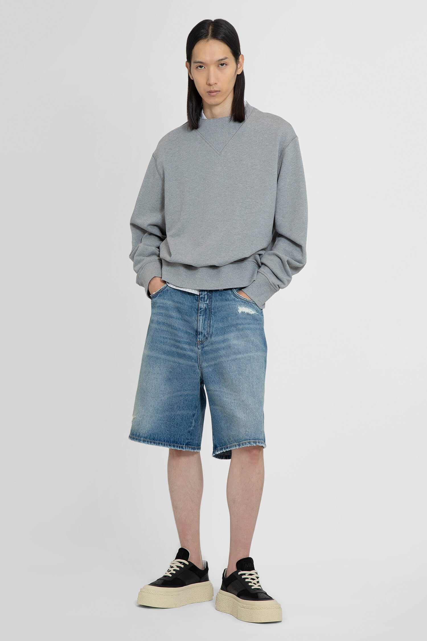 MM6 MAISON MARGIELA MM6 MAISON MARGIELA JEANS BLUE WOMAN man