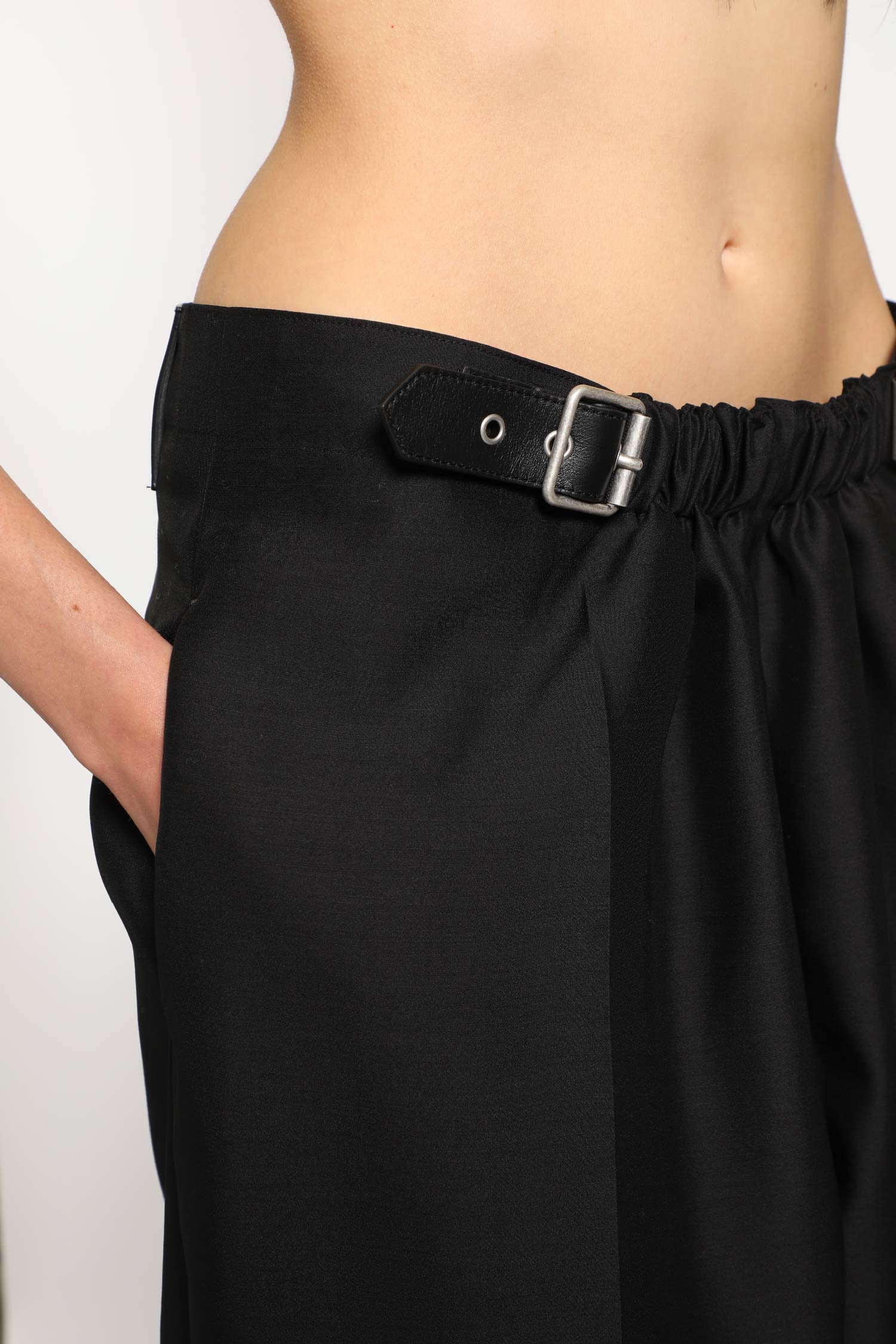 Belted Trousers in Wool and Silk
