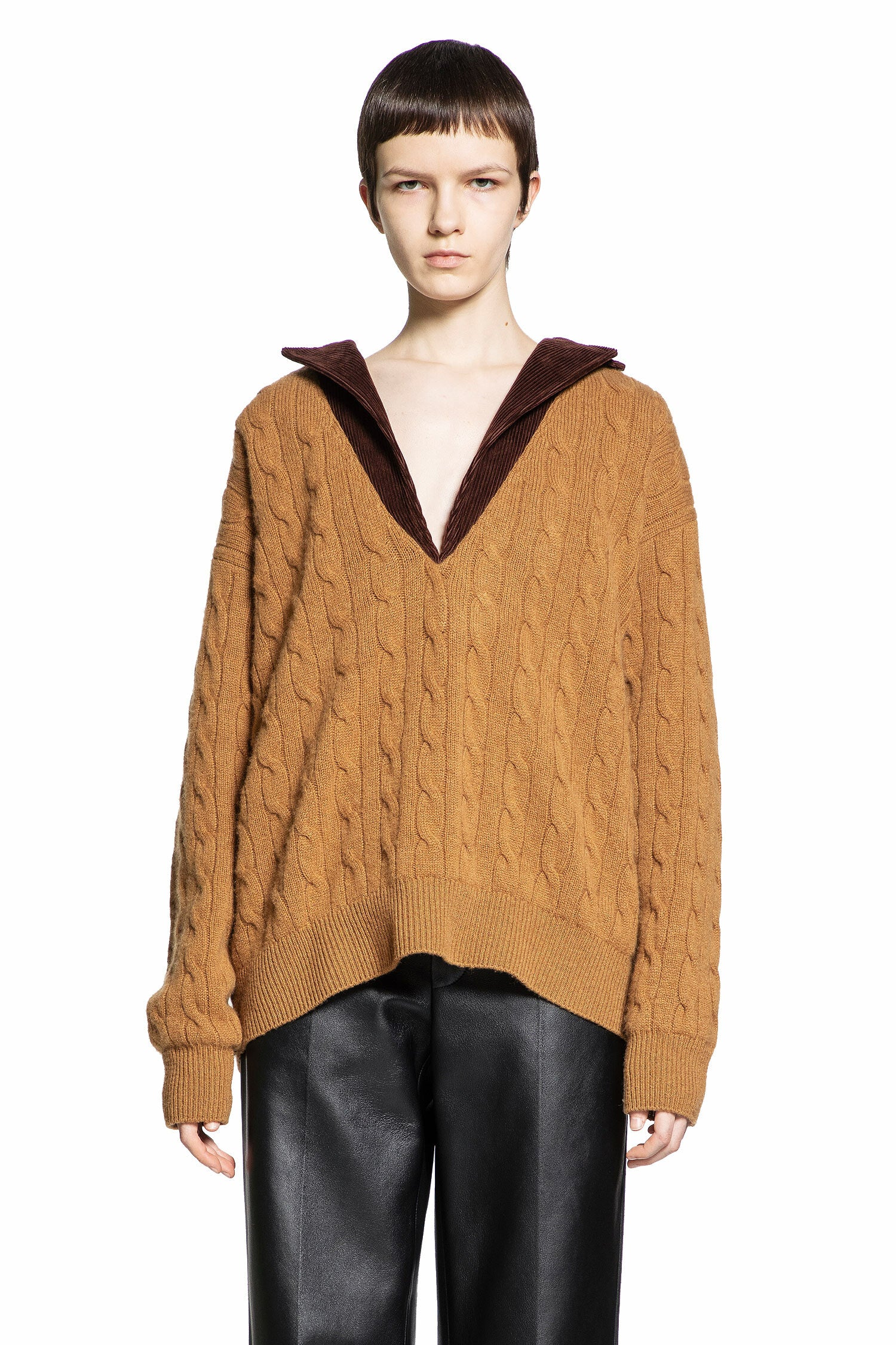 LOEWE WOMAN BROWN KNITWEAR