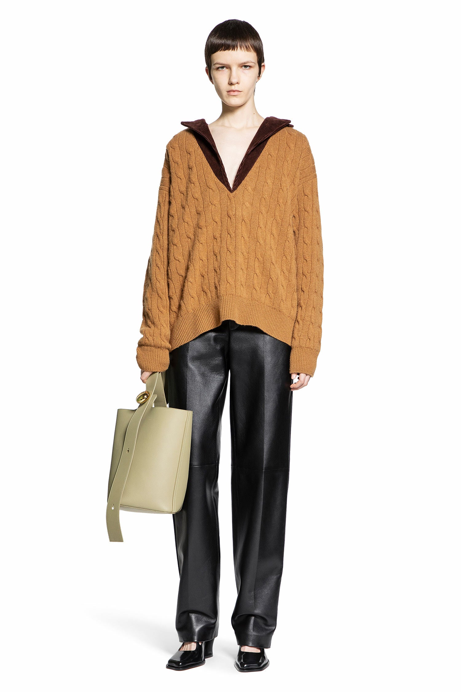 LOEWE WOMAN BROWN KNITWEAR