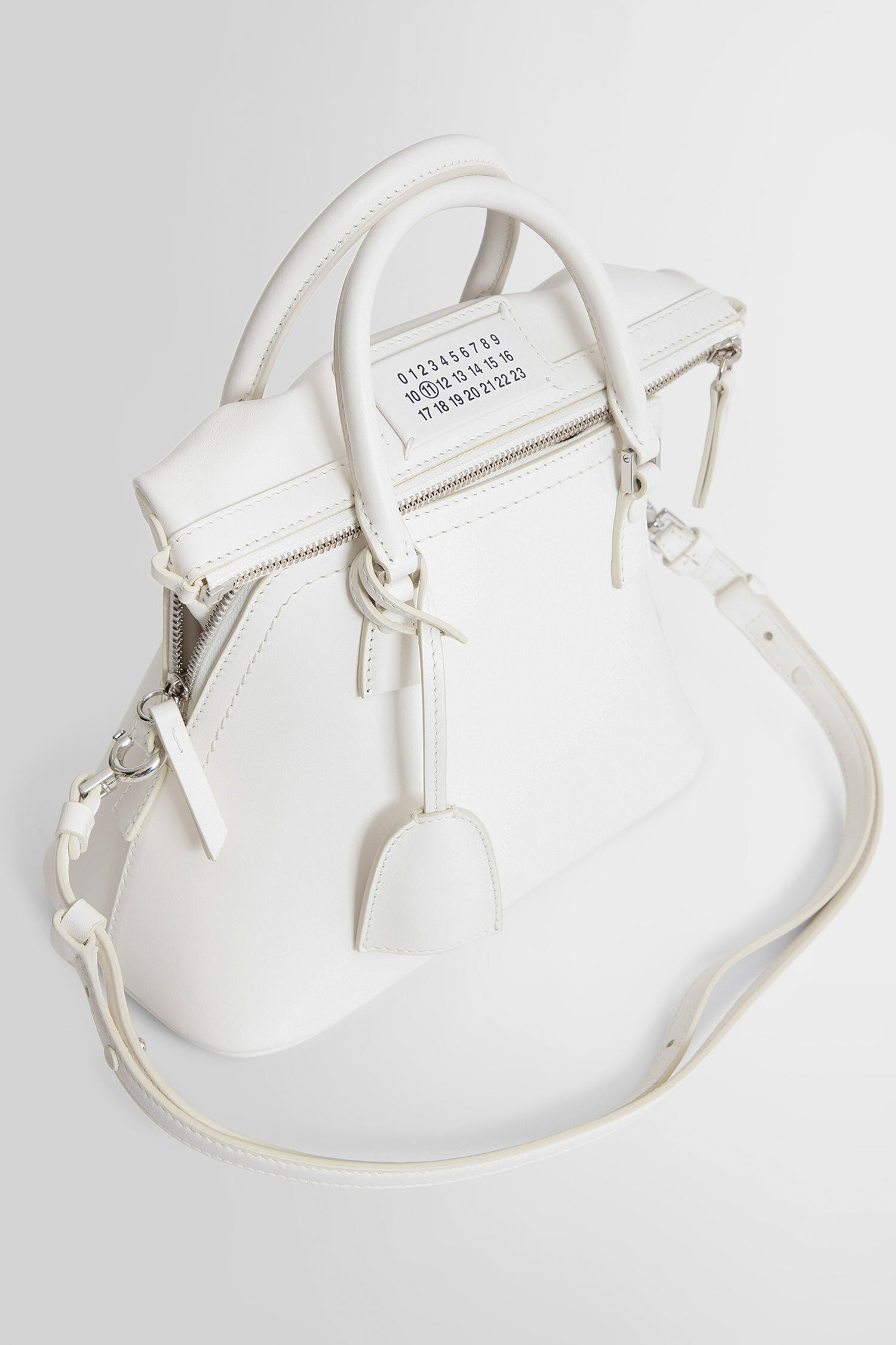 MAISON MARGIELA WOMAN WHITE TOP HANDLE BAGS