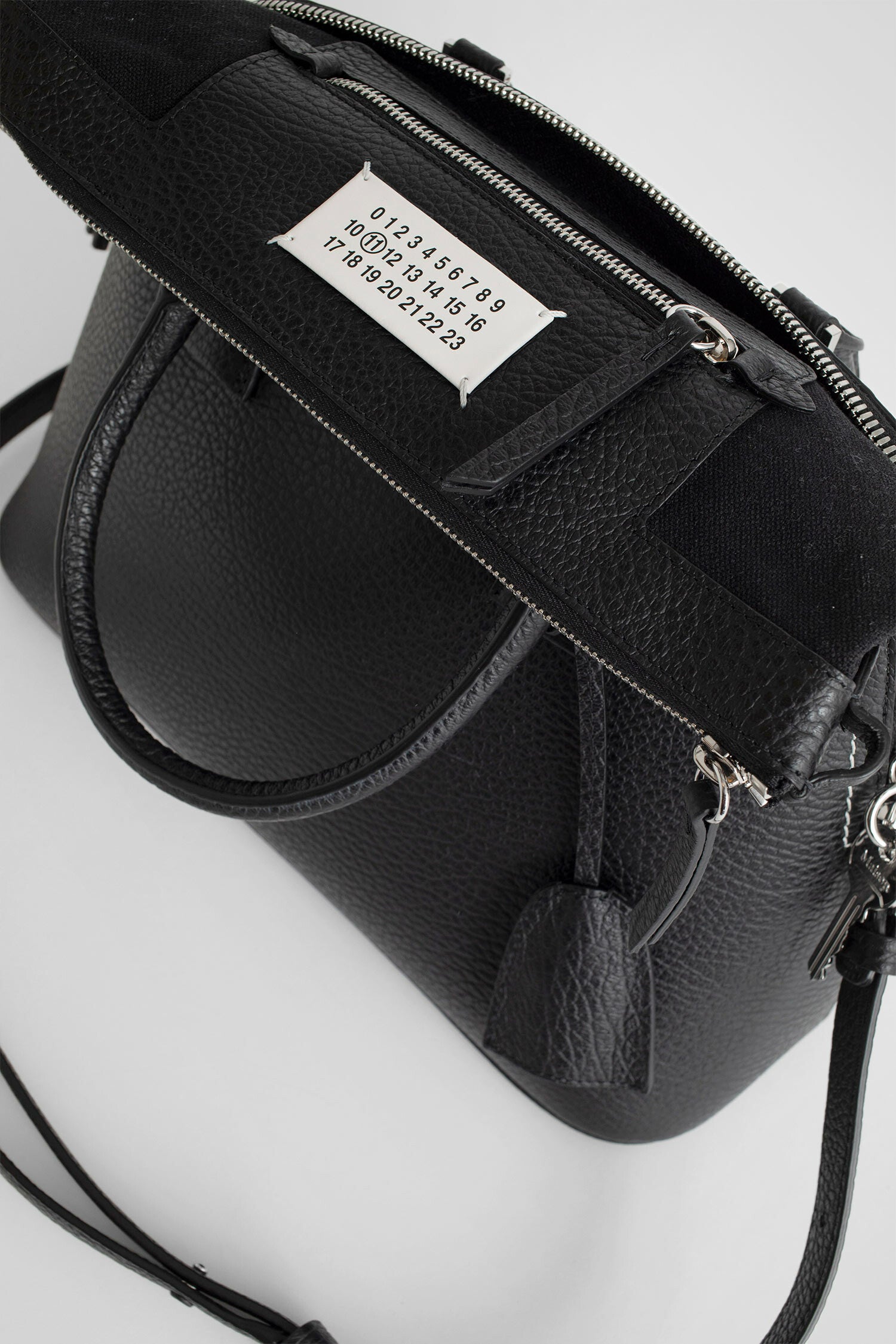 MAISON MARGIELA WOMAN BLACK TOP HANDLE BAGS