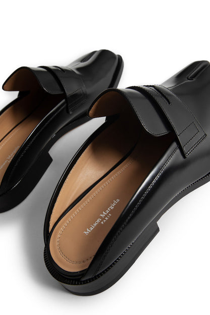 MAISON MARGIELA WOMAN BLACK FLATS