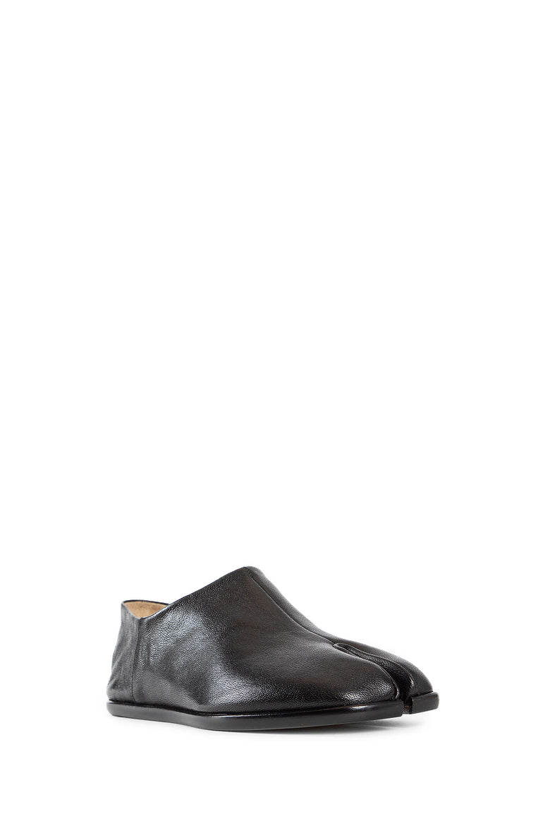 MAISON MARGIELA MAN BLACK LOAFERS & FLATS