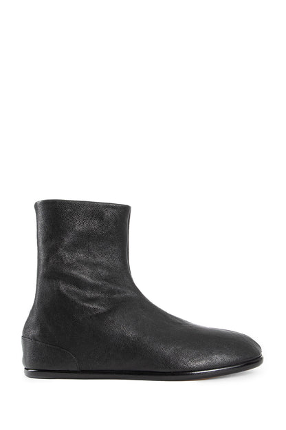 MAISON MARGIELA MAN BLACK BOOTS