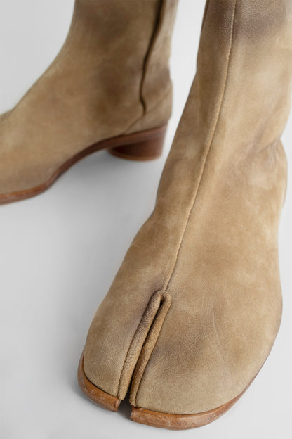 MAISON MARGIELA MAN BEIGE BOOTS