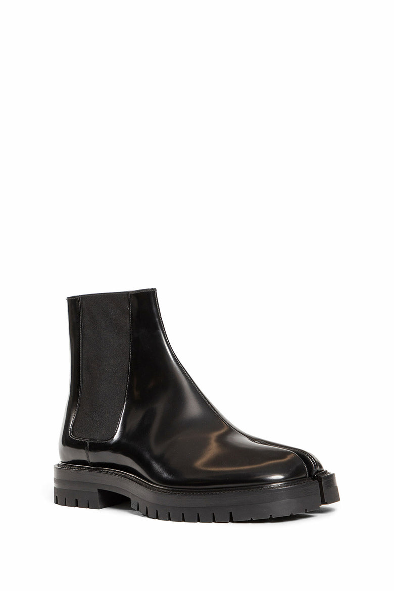 MAISON MARGIELA MAN BLACK BOOTS