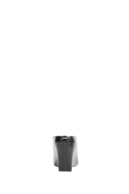 Heel-less Mule