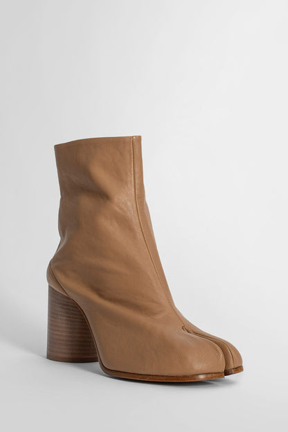 MAISON MARGIELA WOMAN BROWN BOOTS