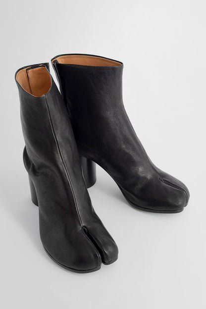 MAISON MARGIELA WOMAN BLACK BOOTS