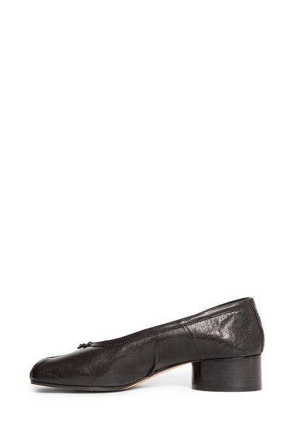 MAISON MARGIELA WOMAN BLACK PUMPS