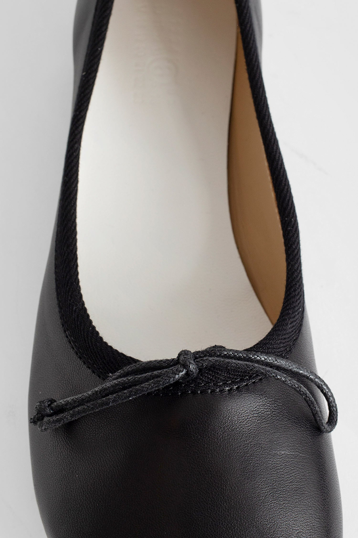 MM6 MAISON MARGIELA WOMAN BLACK FLATS