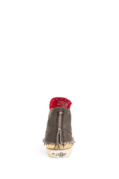 Love to Death Sneakers