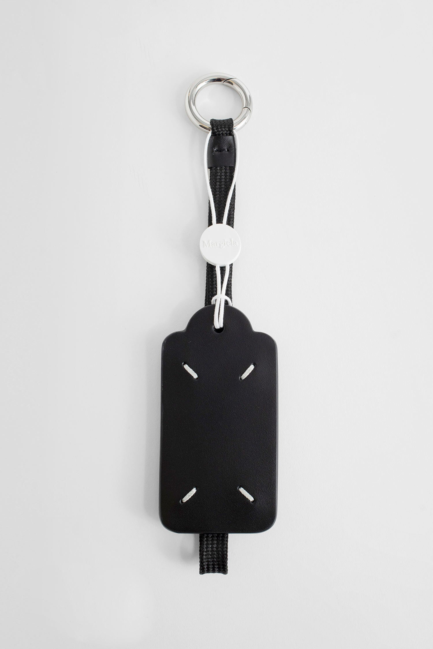 MAISON MARGIELA UNISEX BLACK KEYCHAINS