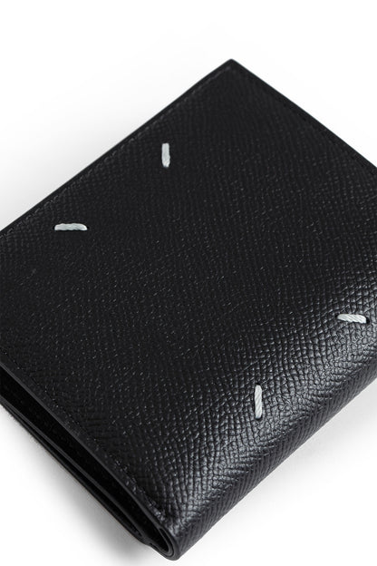 4-Stitch Wallet