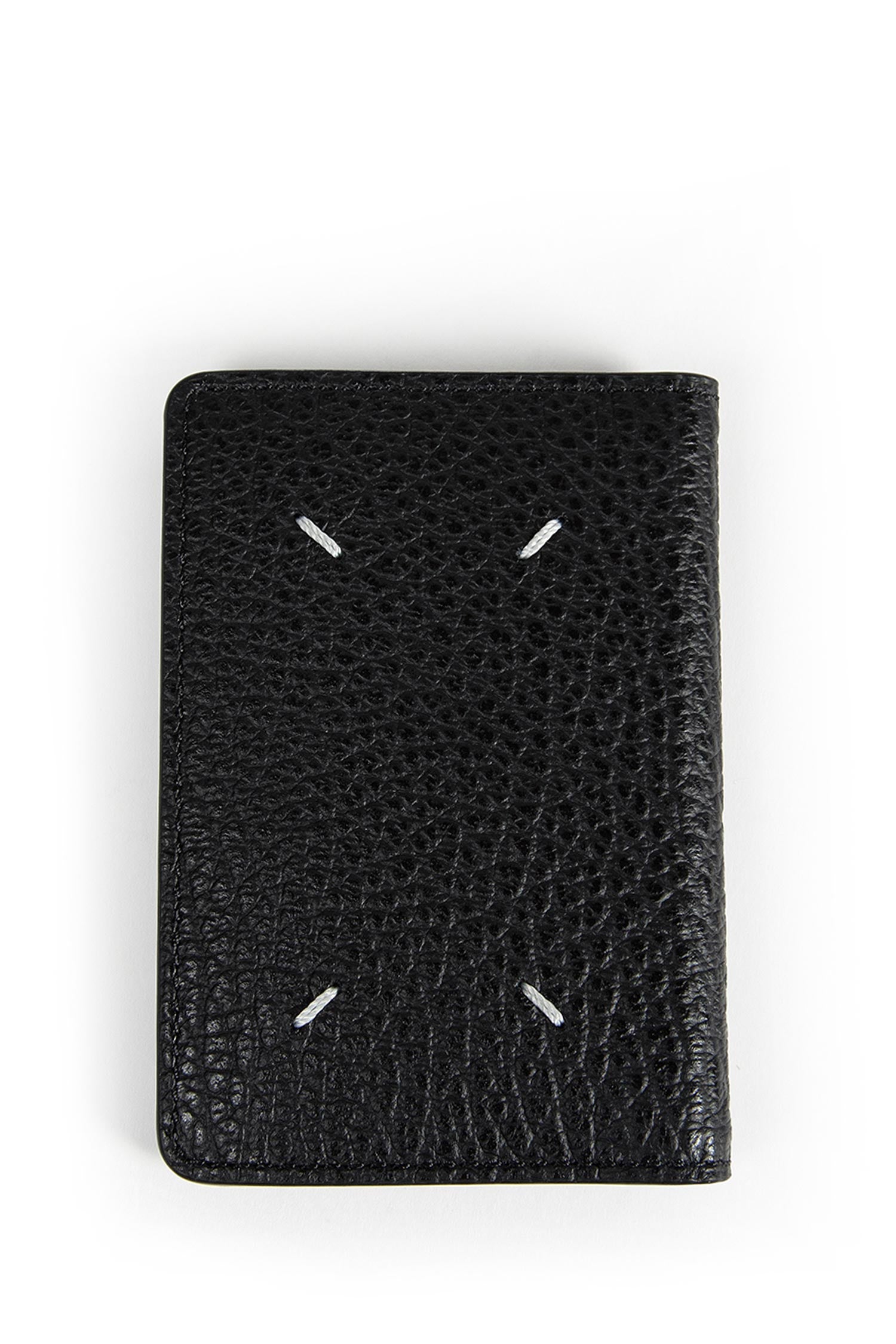 Grained Leather 4-Stitch Bifold Card Holder