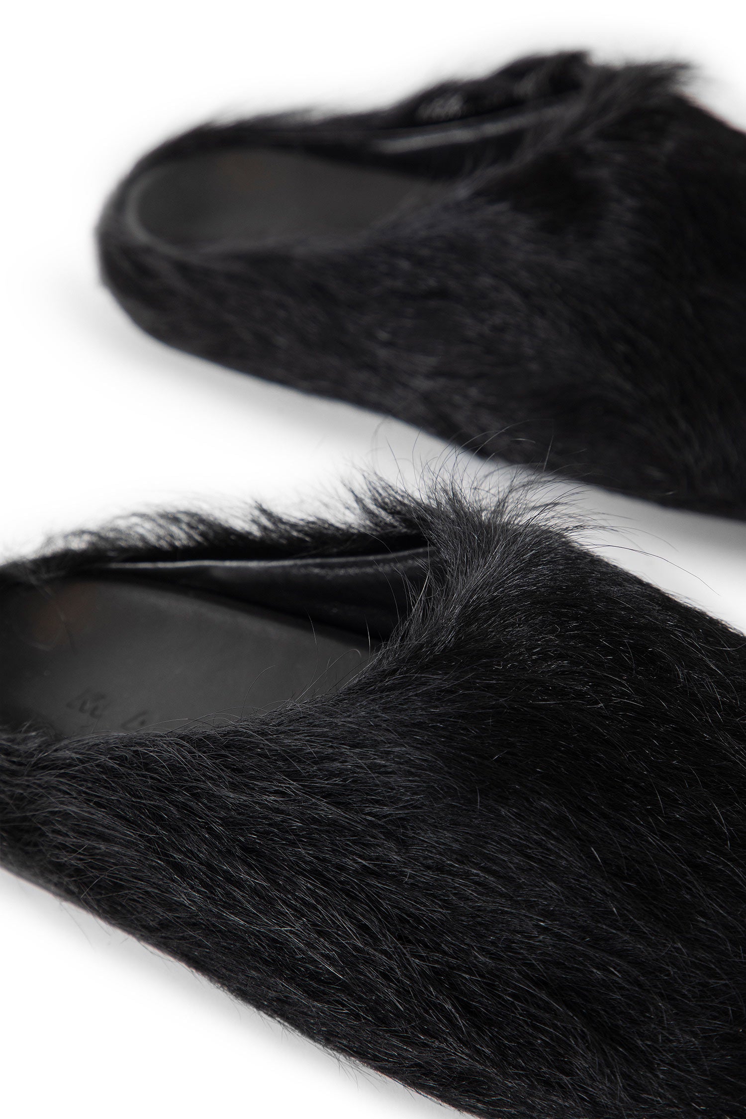 Long-hair Calfskin Fussbett Sabot
