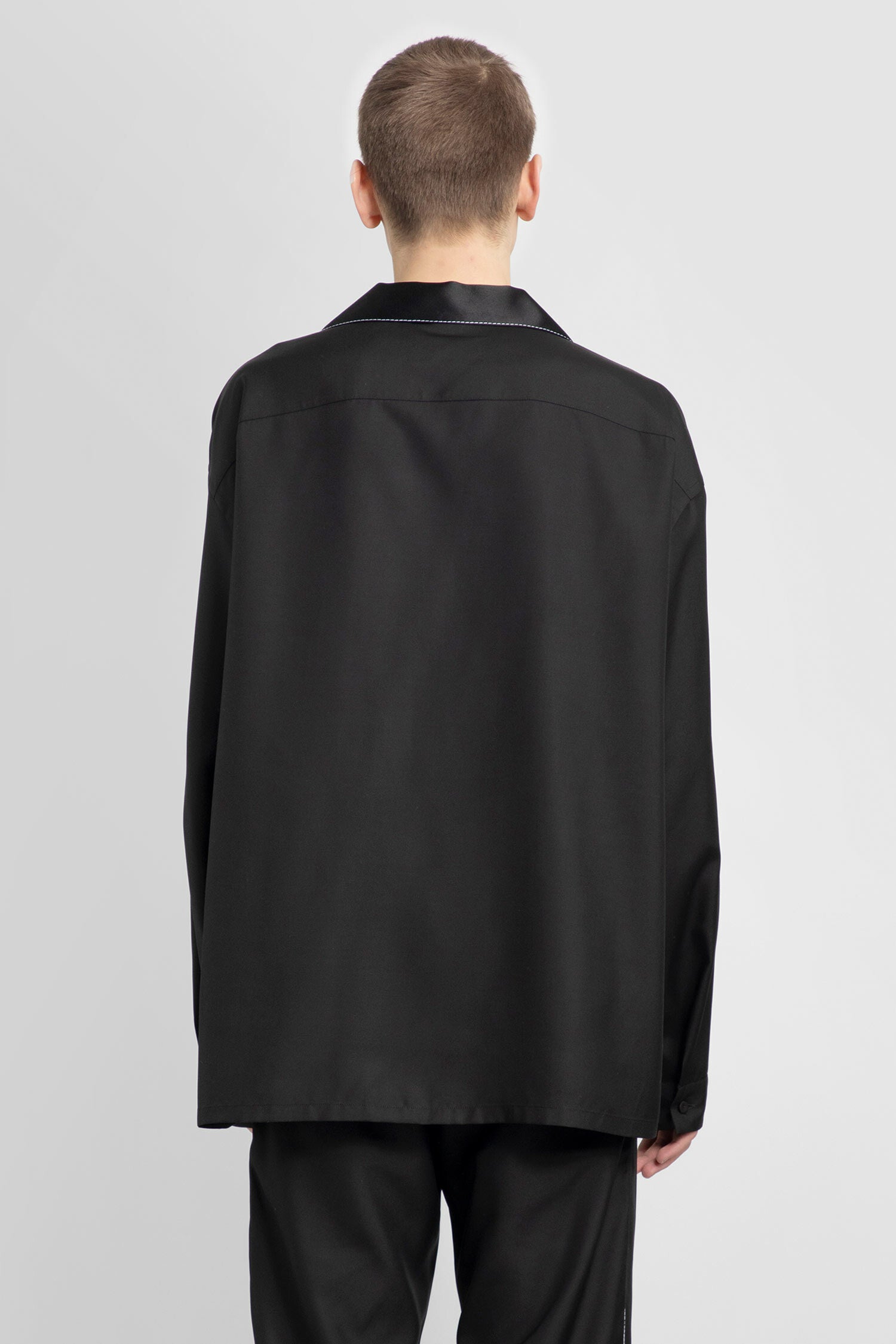 PRADA MAN BLACK SHIRTS