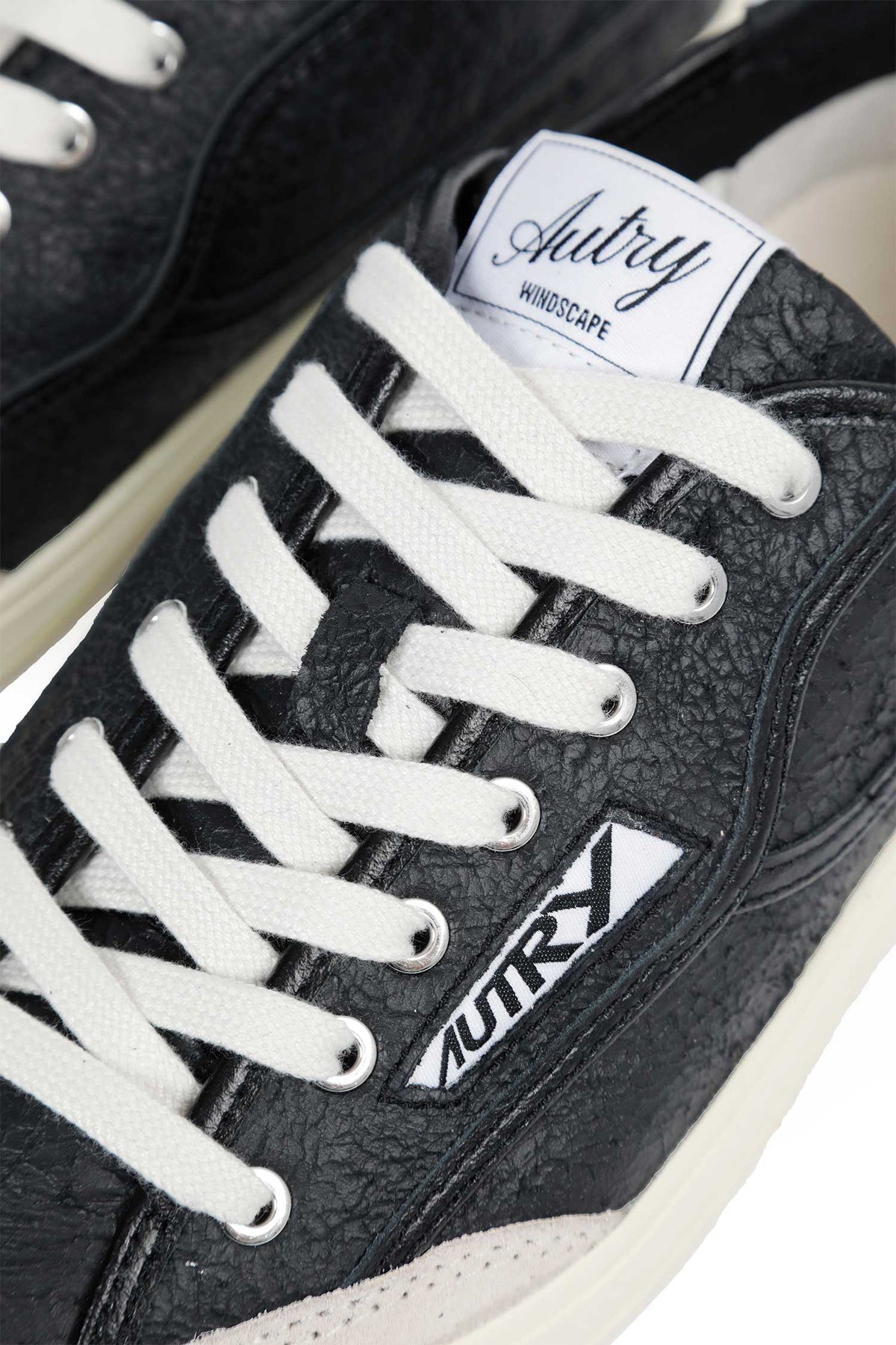 Windscape Low Sneakers