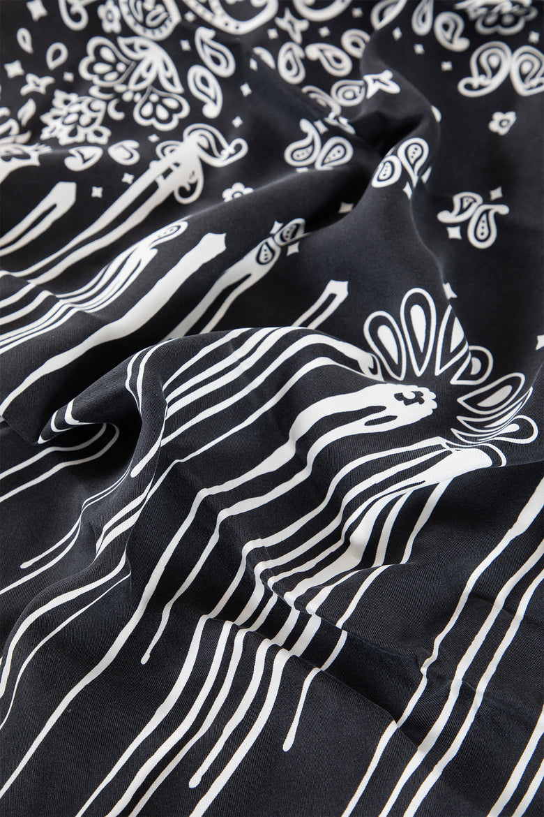 DESTIN UNISEX BLACK&WHITE SCARVES