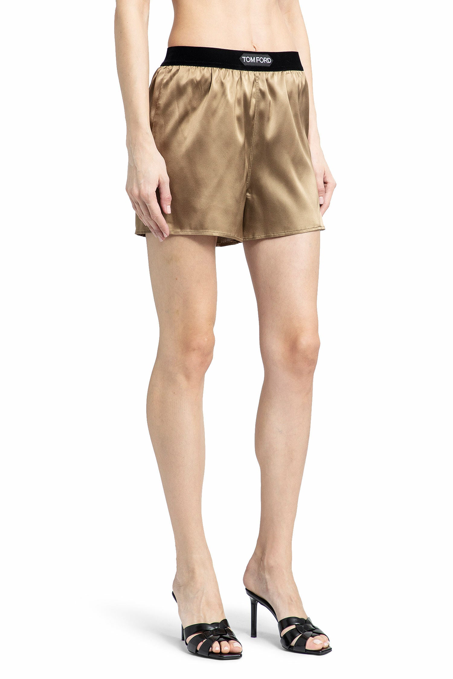 TOM FORD WOMAN BEIGE SHORTS