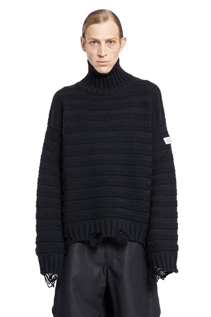 Antonioli MM6 MAISON MARGIELA MAN BLACK KNITWEAR