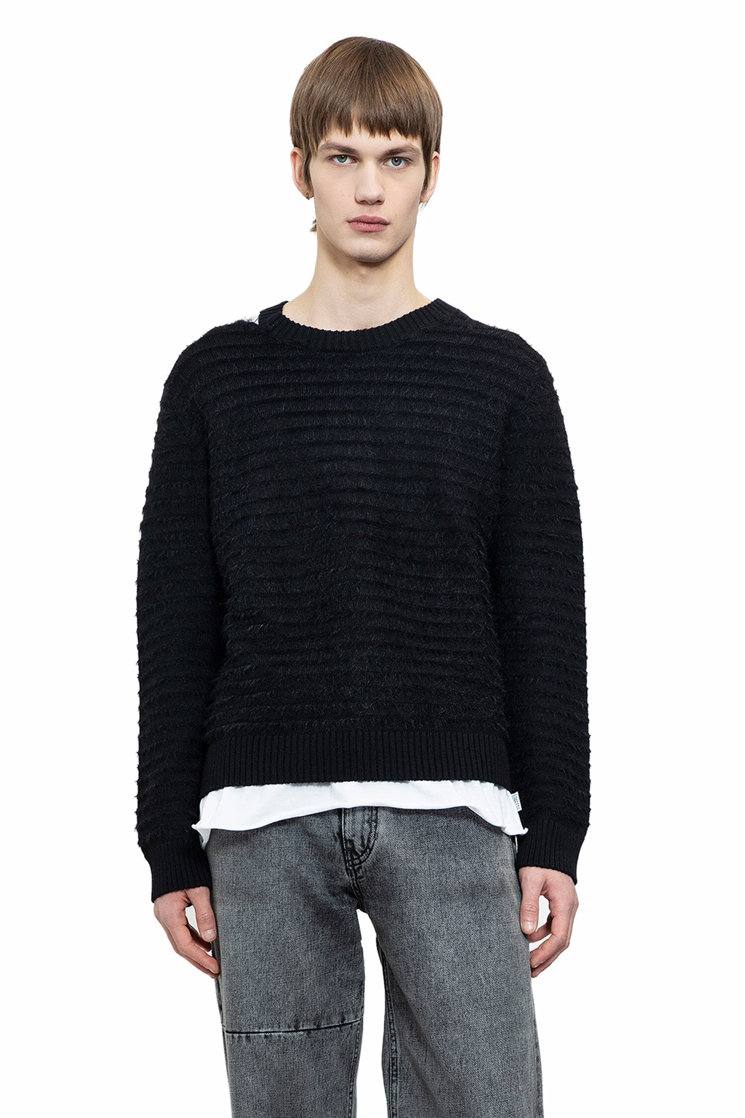 MM6 MAISON MARGIELA MAN BLACK KNITWEAR