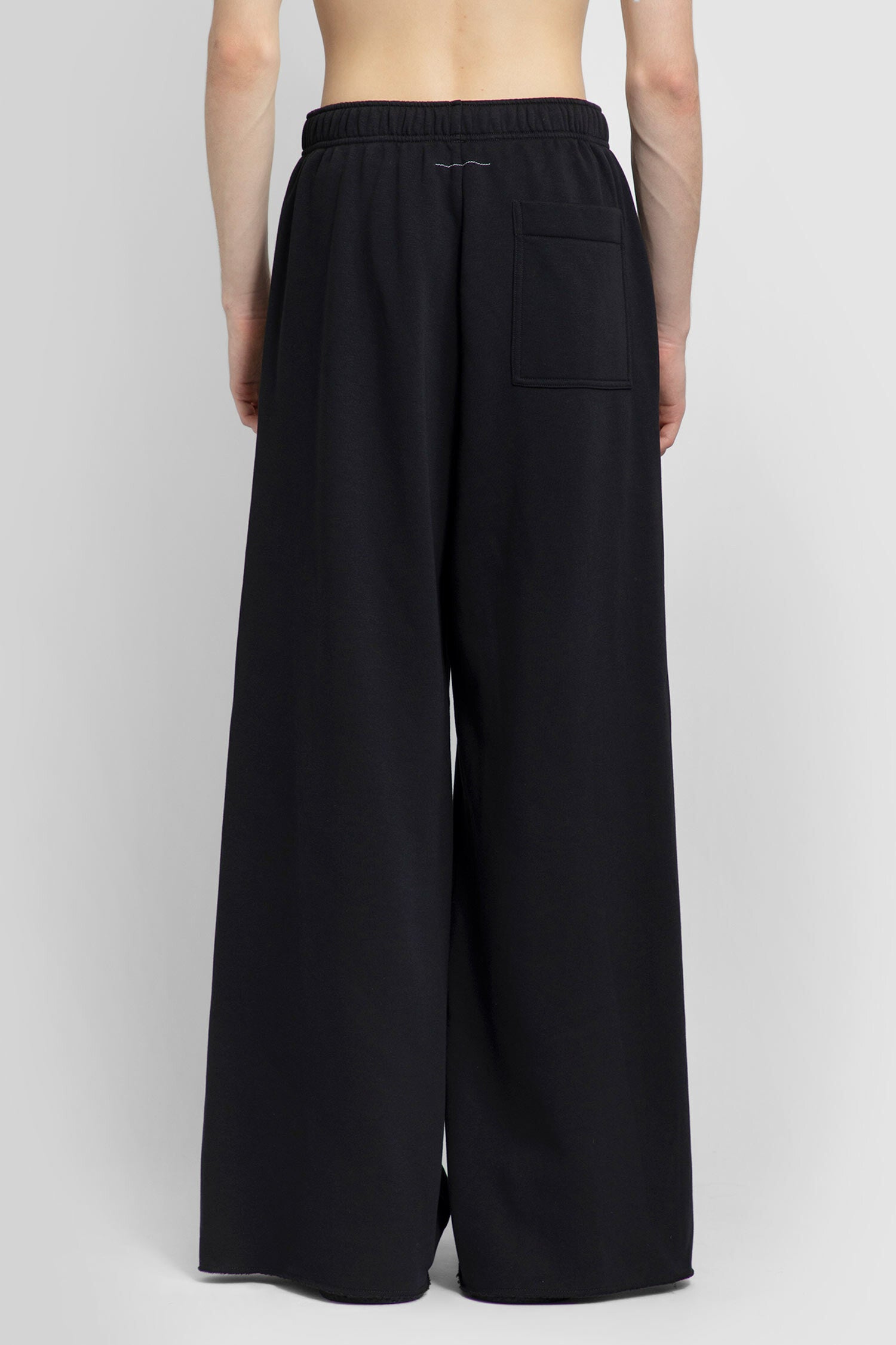 MM6 MAISON MARGIELA MAN BLACK TROUSERS