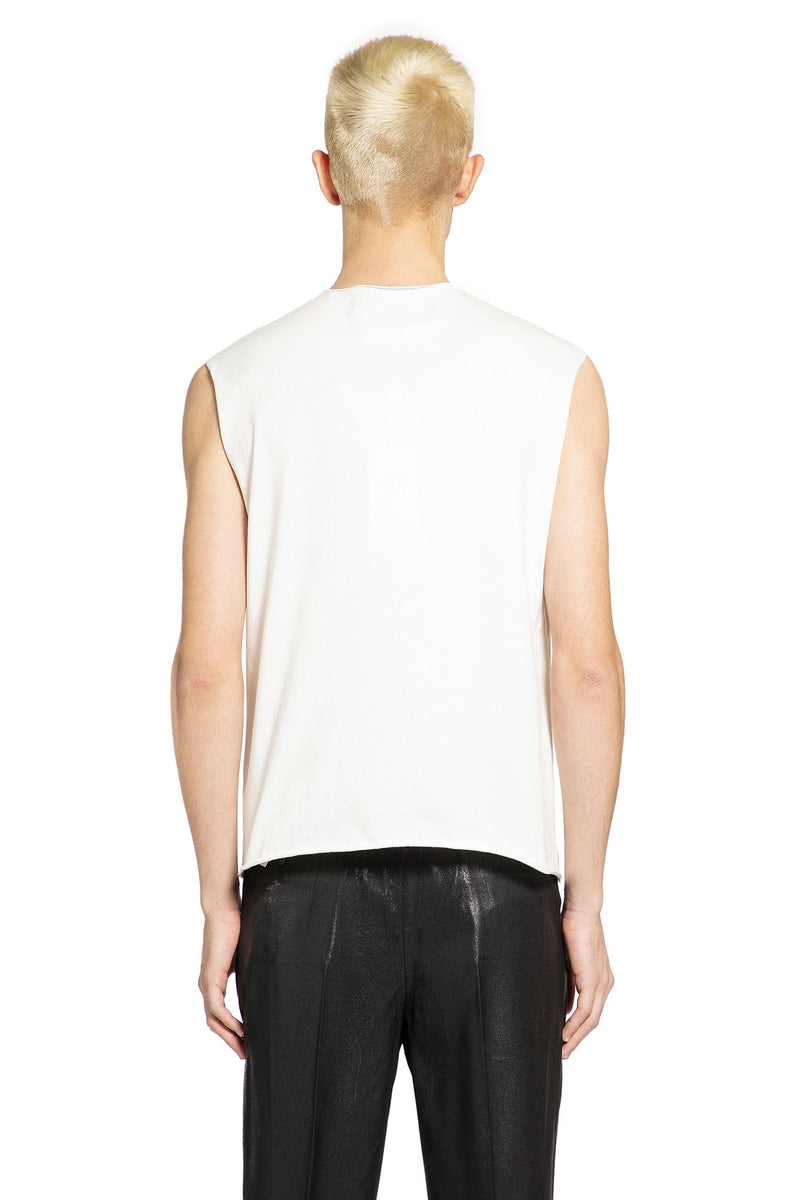 Reversed Sleeveless Shirt