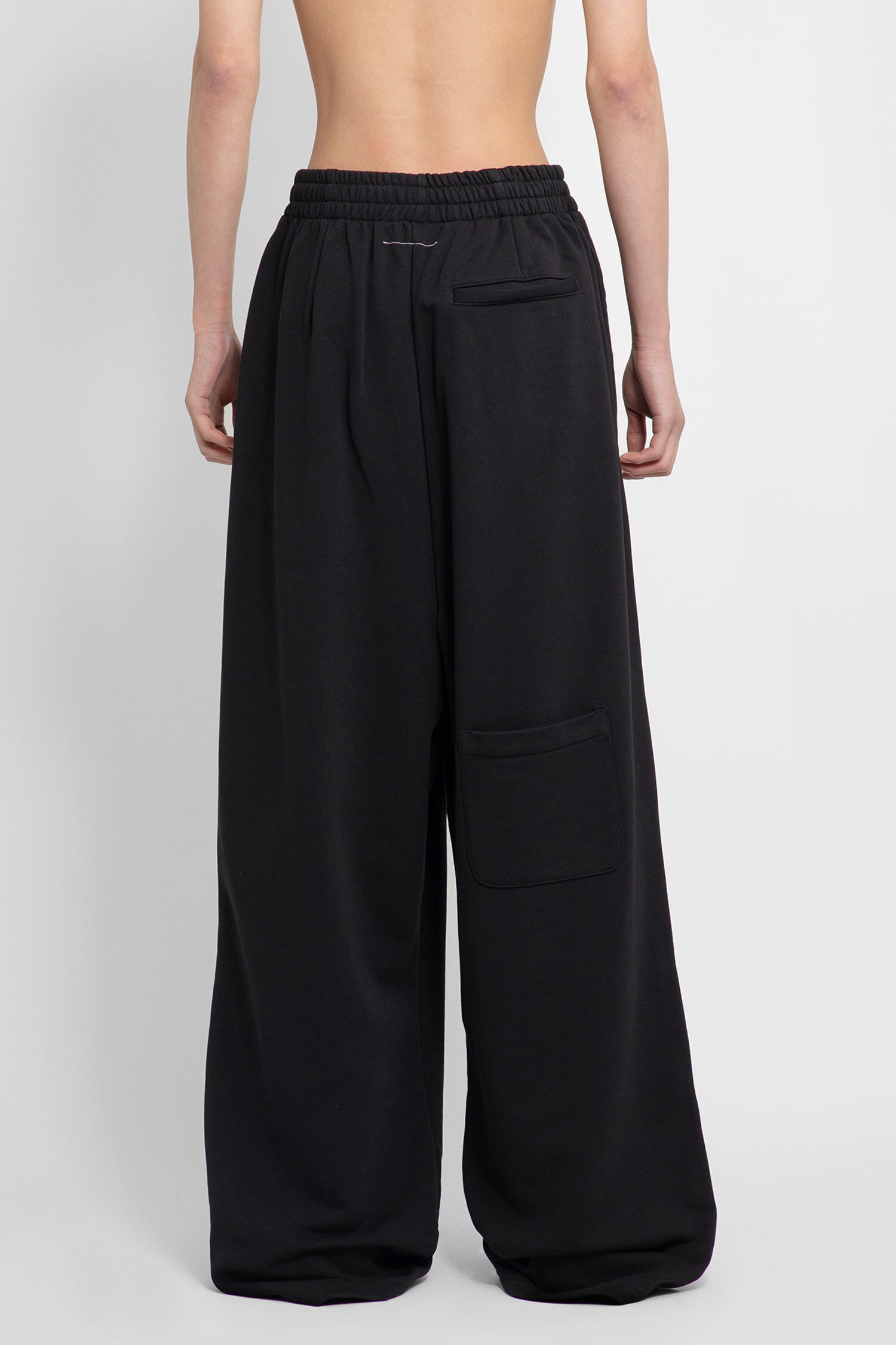 MM6 MAISON MARGIELA MAN BLACK TROUSERS