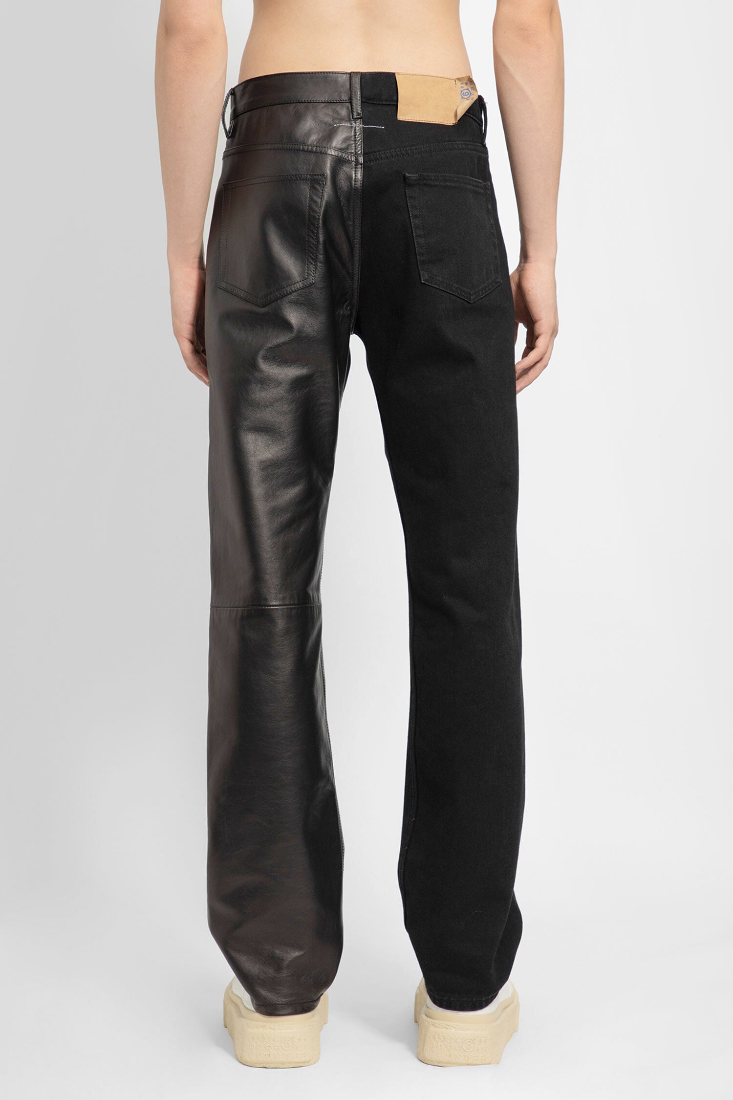 MM6 MAISON MARGIELA MAN BLACK JEANS