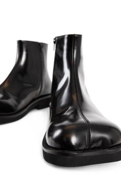 MM6 MAISON MARGIELA MAN BLACK BOOTS