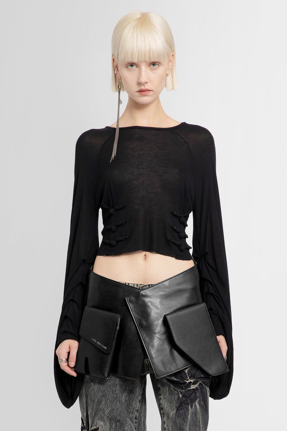 LISA VON TANG WOMAN BLACK TOPS