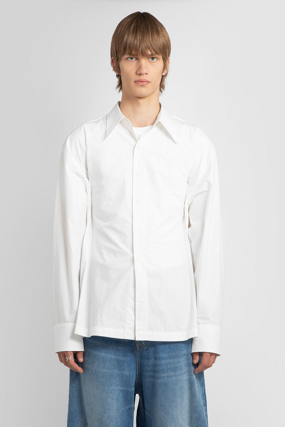 KARMUEL YOUNG MAN WHITE SHIRTS