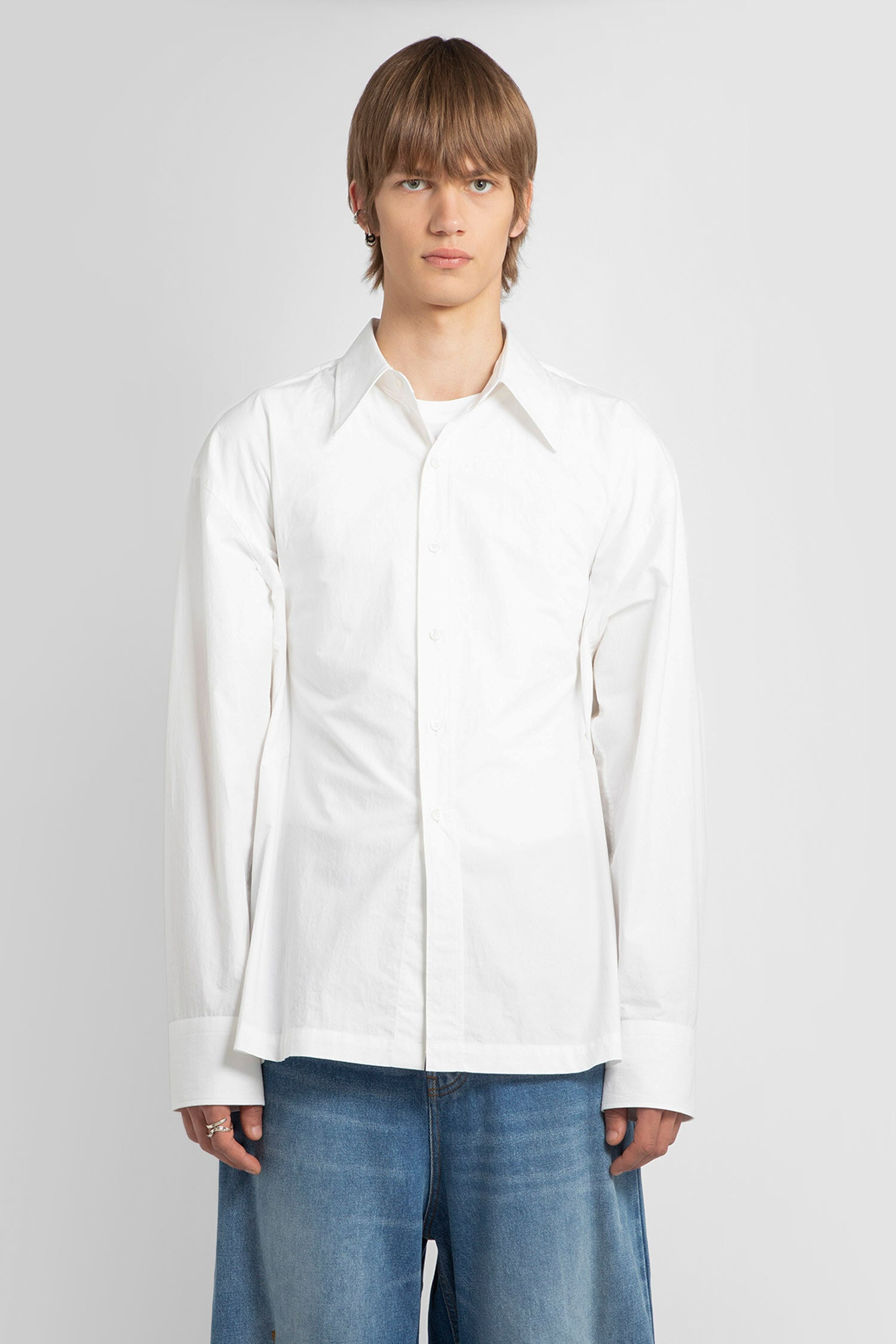 KARMUEL YOUNG MAN WHITE SHIRTS