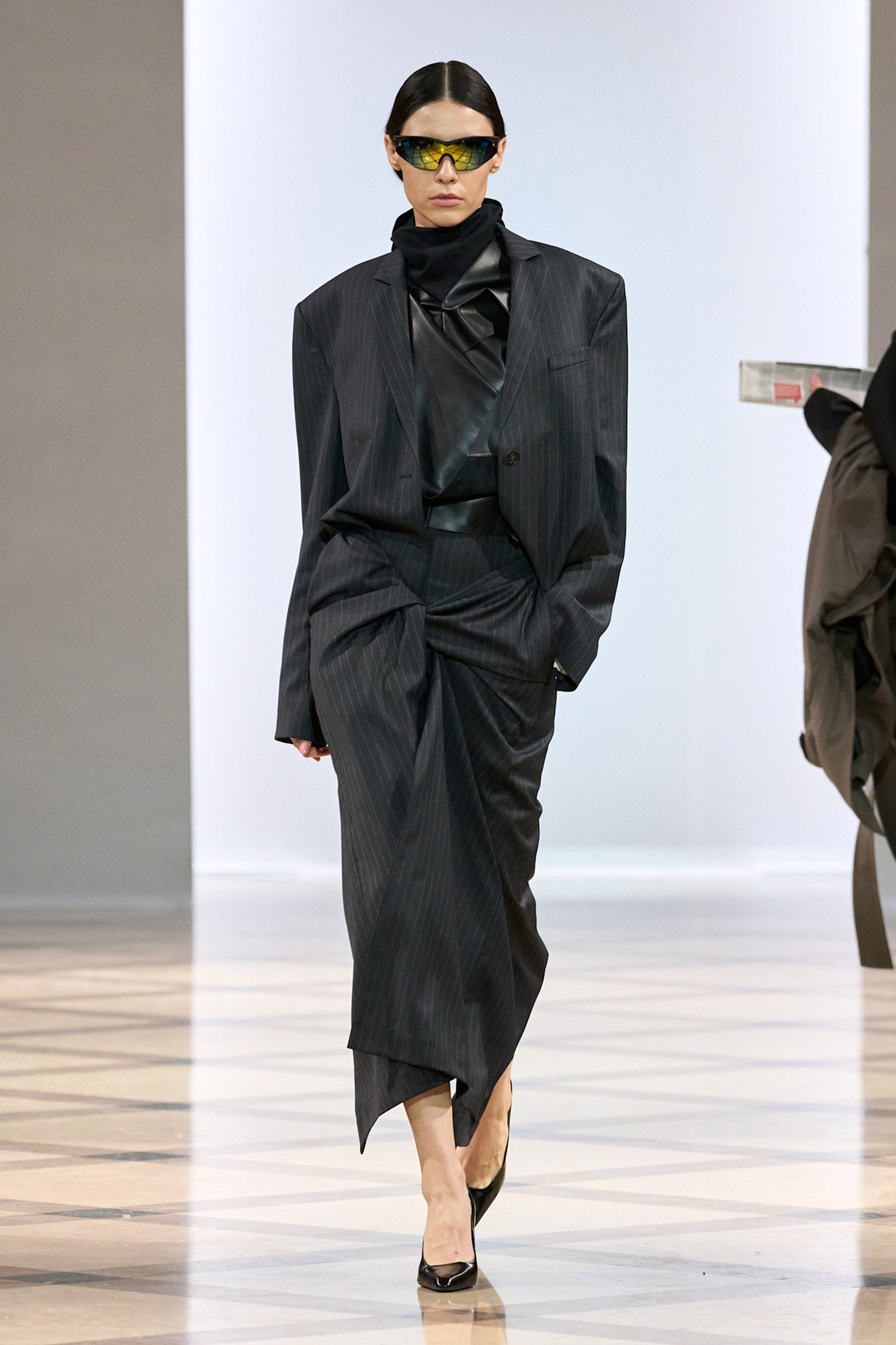 Leather Top with Floral Details - Antonioli.eu