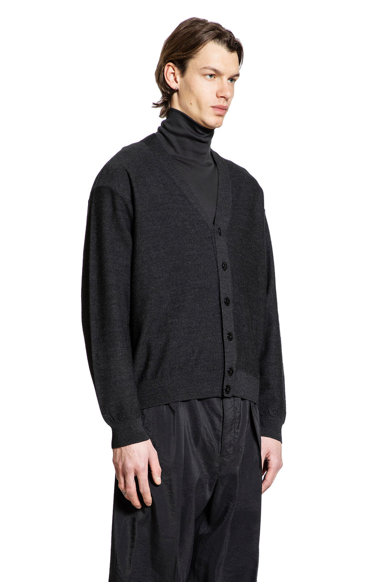 Relaxed Twisted Cardigan