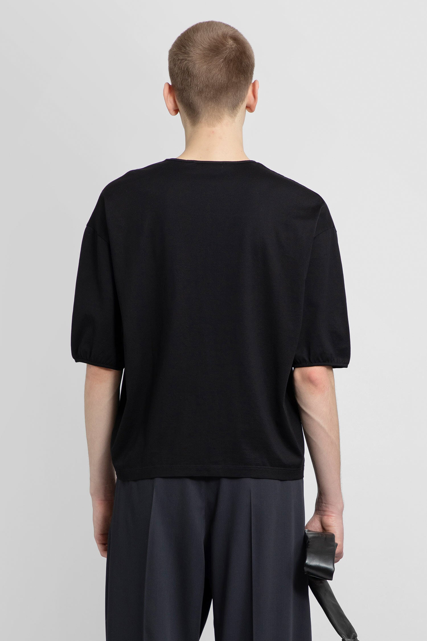 LEMAIRE MAN BLACK T-SHIRTS